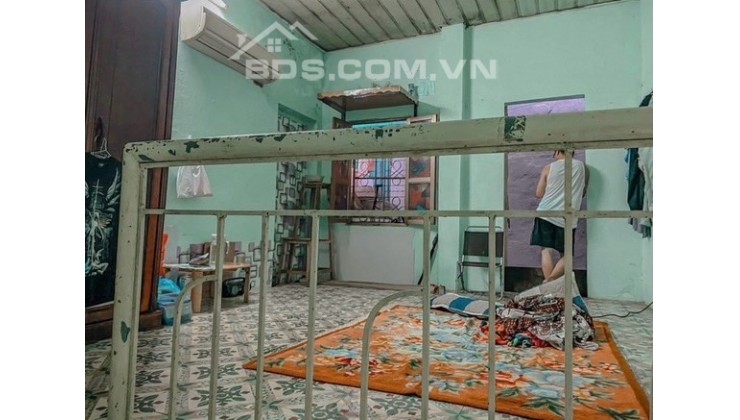 Bán nhà  Kim ngưu, 2,5Tầng. Cách ô tô đỗ 10m. Ngõ rộng thoáng, DT: 20m2, giá 1,4tỷ  (có TL )